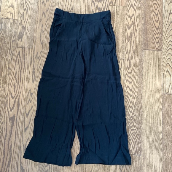 NWOT Wilfred culottes sz S black - Picture 3 of 7